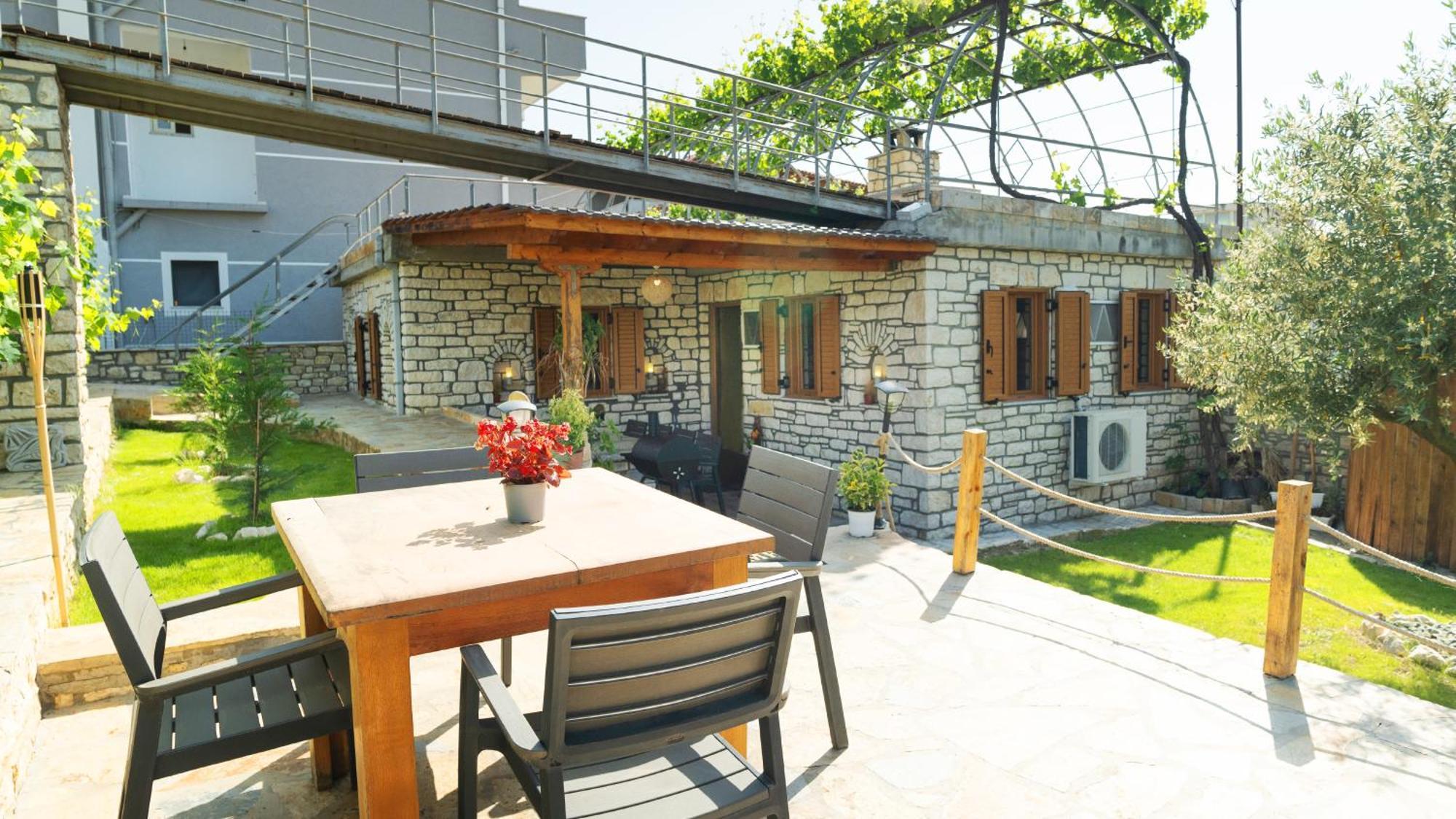 Vila Todo Durrës
